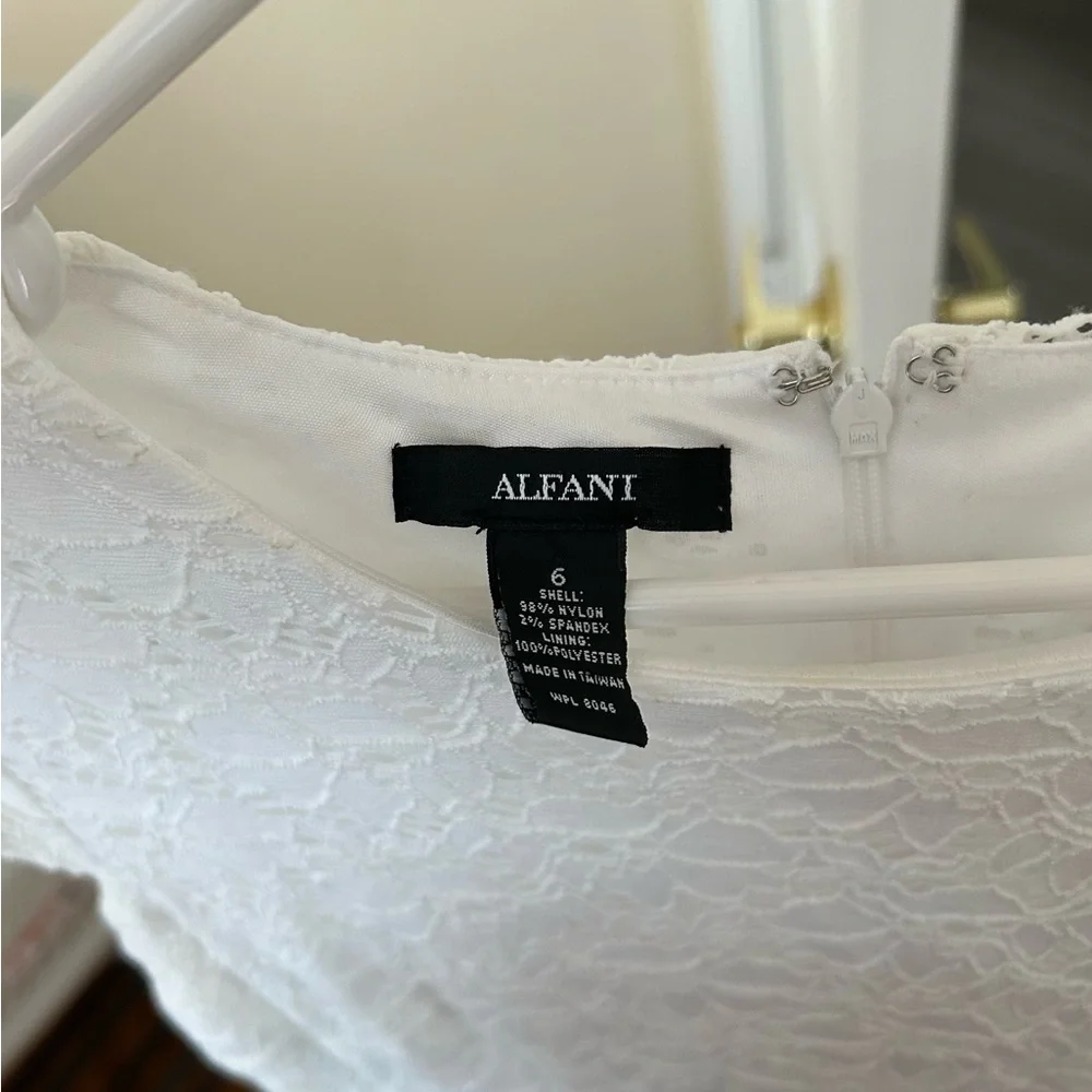 Alfani White Lace Dress, Size 6 - Picture 6 of 6